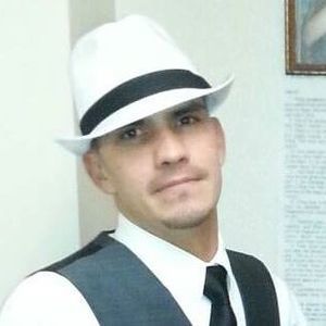 Meet your Posher, Adam